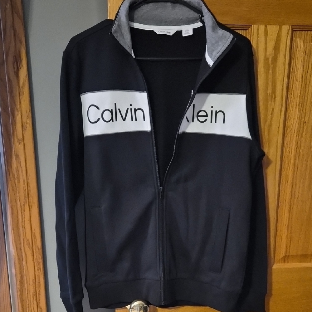 Calvin Klein Men's Black and White Zip-Up Sweater